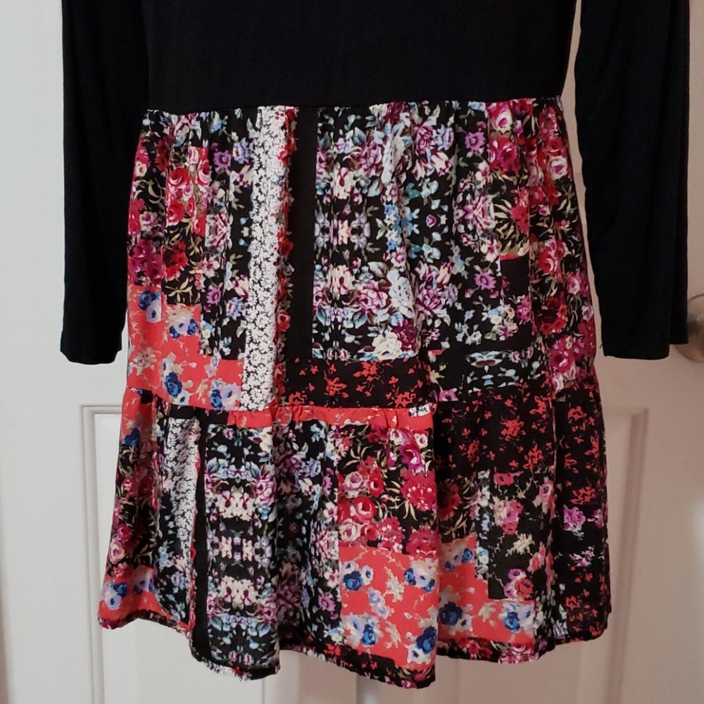 Vision Floral Top - Picture 5 of 6